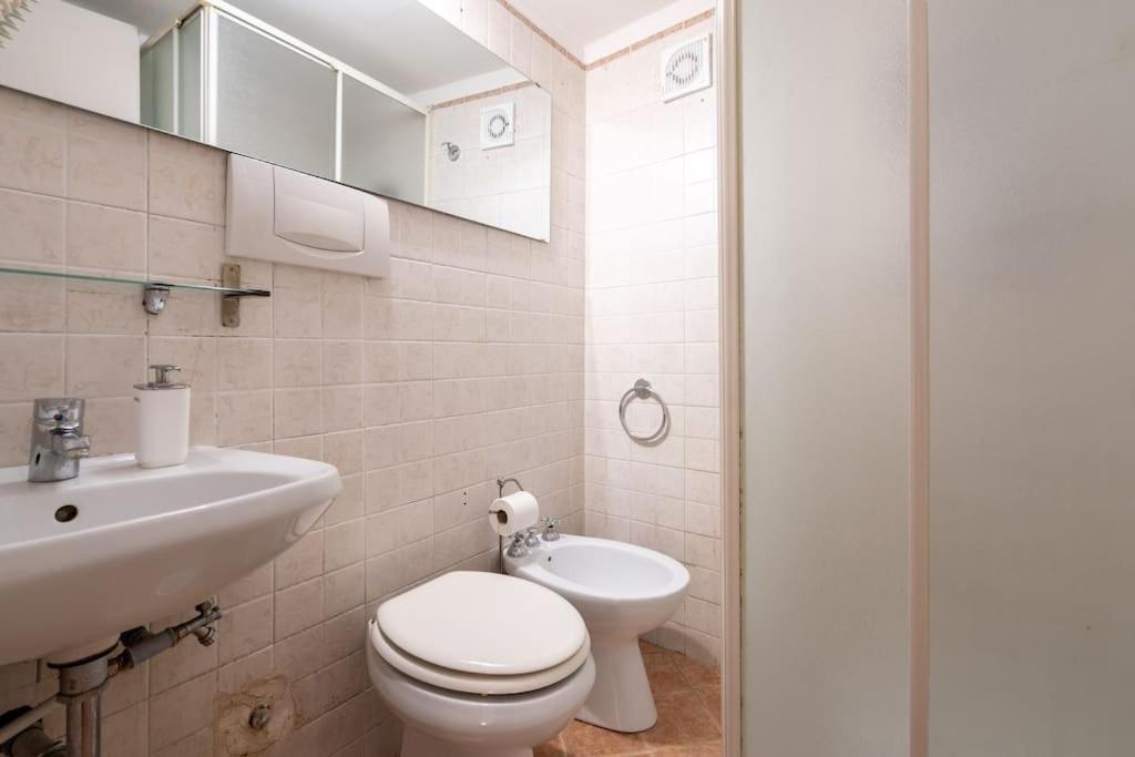 Tiny House Nel Cuore Di Roma Buitenkant foto